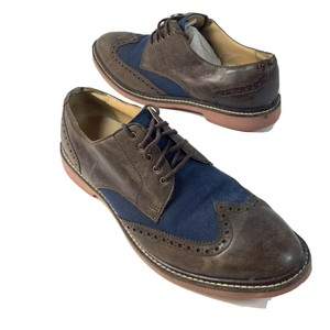 casual oxford sneakers