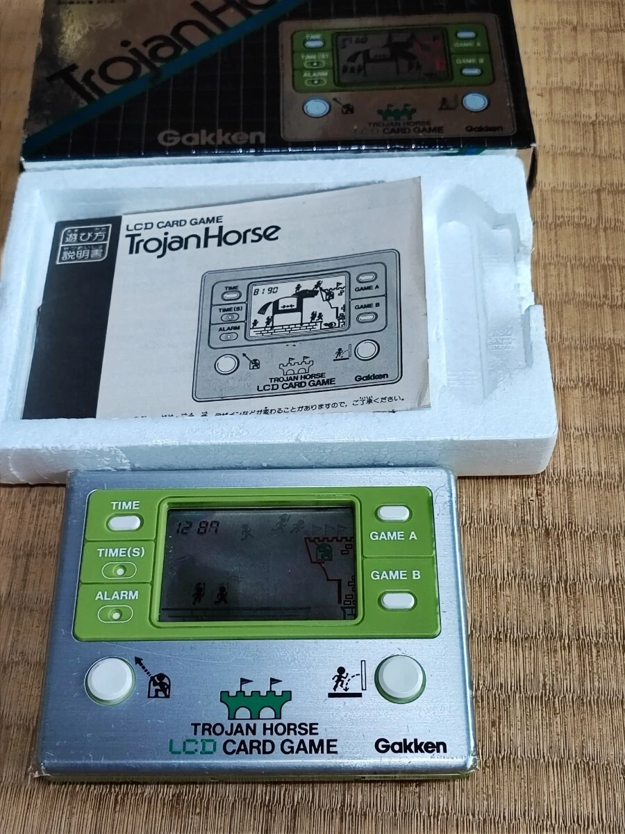 Gakken TROJAN HORSE LCD CARD GAME トロイの木馬 GAKKEN - LCD Card Game. Trojan Horse. 1984. - YouTube