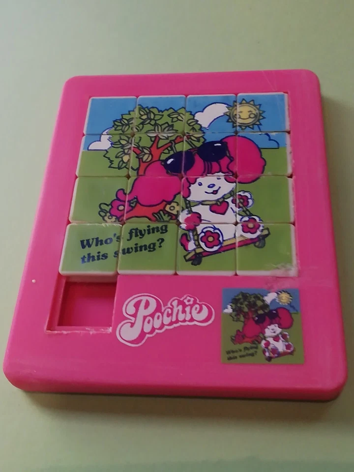 POOCHIE MATTEL IL GIOCO DEL 15 VINTAGE TOY GIOCO CON TASSELLI - Immagine 2 di 3