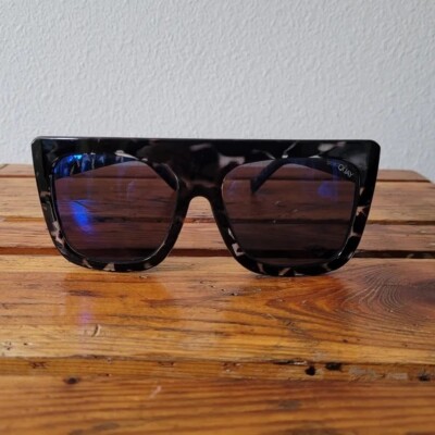 Quay Australia Cafe Racer 125 Tortoise Shell Sunglasses Blue
