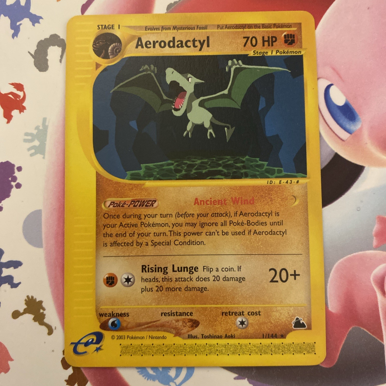 Pokemon Cards: Skyridge Rare: Aerodactyl 1/144 NM