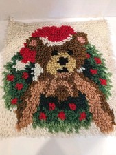 Vtg Christmas Latch Hook Wall Hanging Pillow Cover Bear Wreath Complete 13"