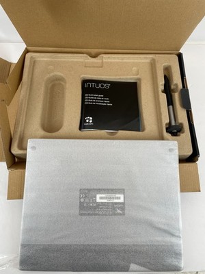 Wacom Intuos CTH-680 Pen & Touch Medium Graphics Tablet NO POWER CORD