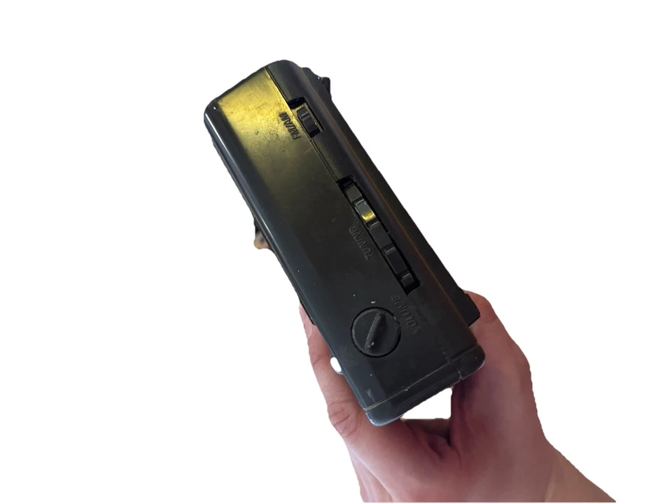 Radio Reloj Digital GE Vintage AM/FM Modelo 7-4612A Grano Madera Probado y Funciona Foto 4 de 4