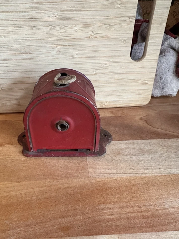 vintage clothes line reel - Image 3 of 4