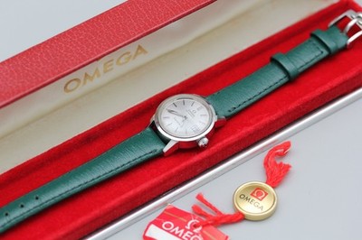 Near MINT w/ Box OMEGA Geneve 566.045 Silver Dial Automatic 22mm Women's Vintage