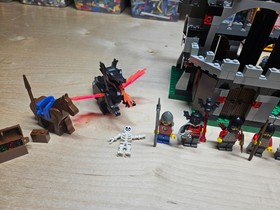 LEGO 6097 Fright Knights: Night Lord&rsquo;s Castle 100% Complete with box