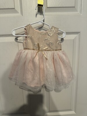 infant gold holiday dress Blueberri Boulevard Pink Peach & Baby Size 6 Months elegant gold gown for kids