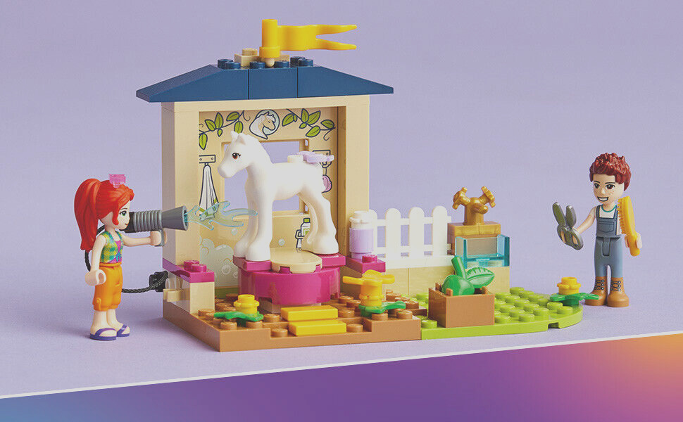 LEGO FRIENDS: Pony-Washing Stable (41696)