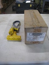 NEW CASE OF 6 Voltec 04-00091 2 ft. 3 Outlet Power Block Adapter w/ Locking Plug