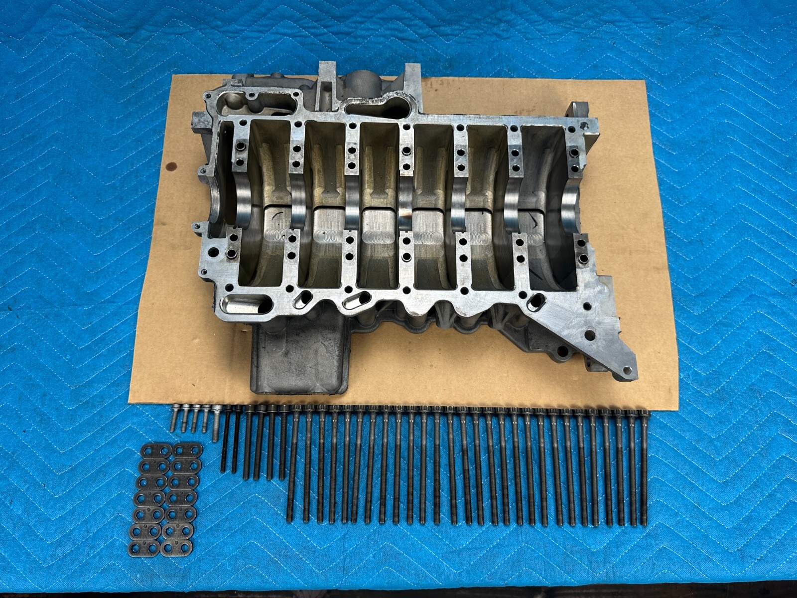 Bentley Cont Flying Spur BWR Engine Block Crankshaft Support Plate 2006-2012 OEM