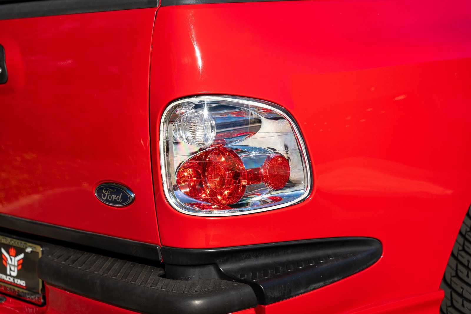 2002 Ford F-150 Reg Cab Flareside 120" Lightning