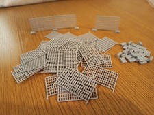 OO / HO Gauge Construction fence 1:76 Scale for Model Railway pack of 30 + bases