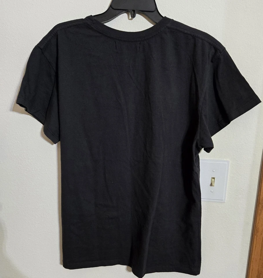 NWT GIRL DANGEROUS Women's Black Logo Tee Sz Medium - Image 2 of 3