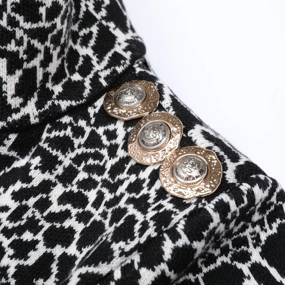 Vestido lápis curto fino feminino meia gola alta manga longa malha estampa de leopardo - Imagem 4 de 4