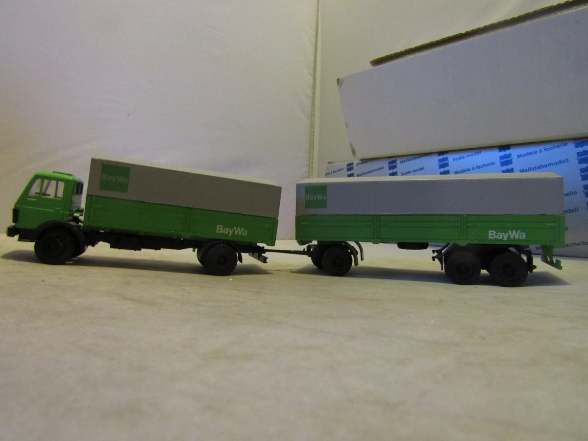 Preços baixos em Mercedes-Benz 1:50 Caminhões de Entrega de