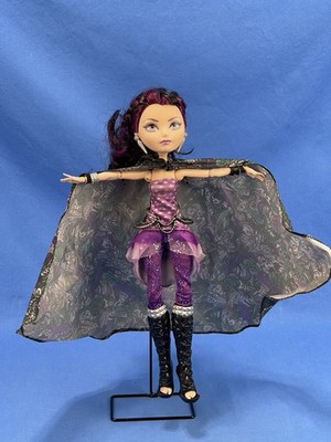 Ever After High - Raven Queen Legacy Day Doll w/ Shoes & Cape - FREE SHIPPING!