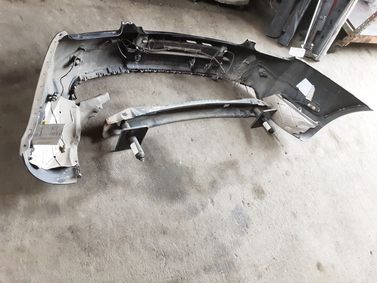BENTLEY CONTINENTAL GT   2004 Rear Bumper 596855