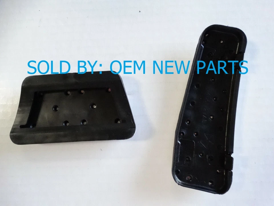 2011 - 2023 DODGE CHARGER CHALLENGER CHRYSLER 300 OEM BRIGHT PEDAL COVER - Image 3 of 4