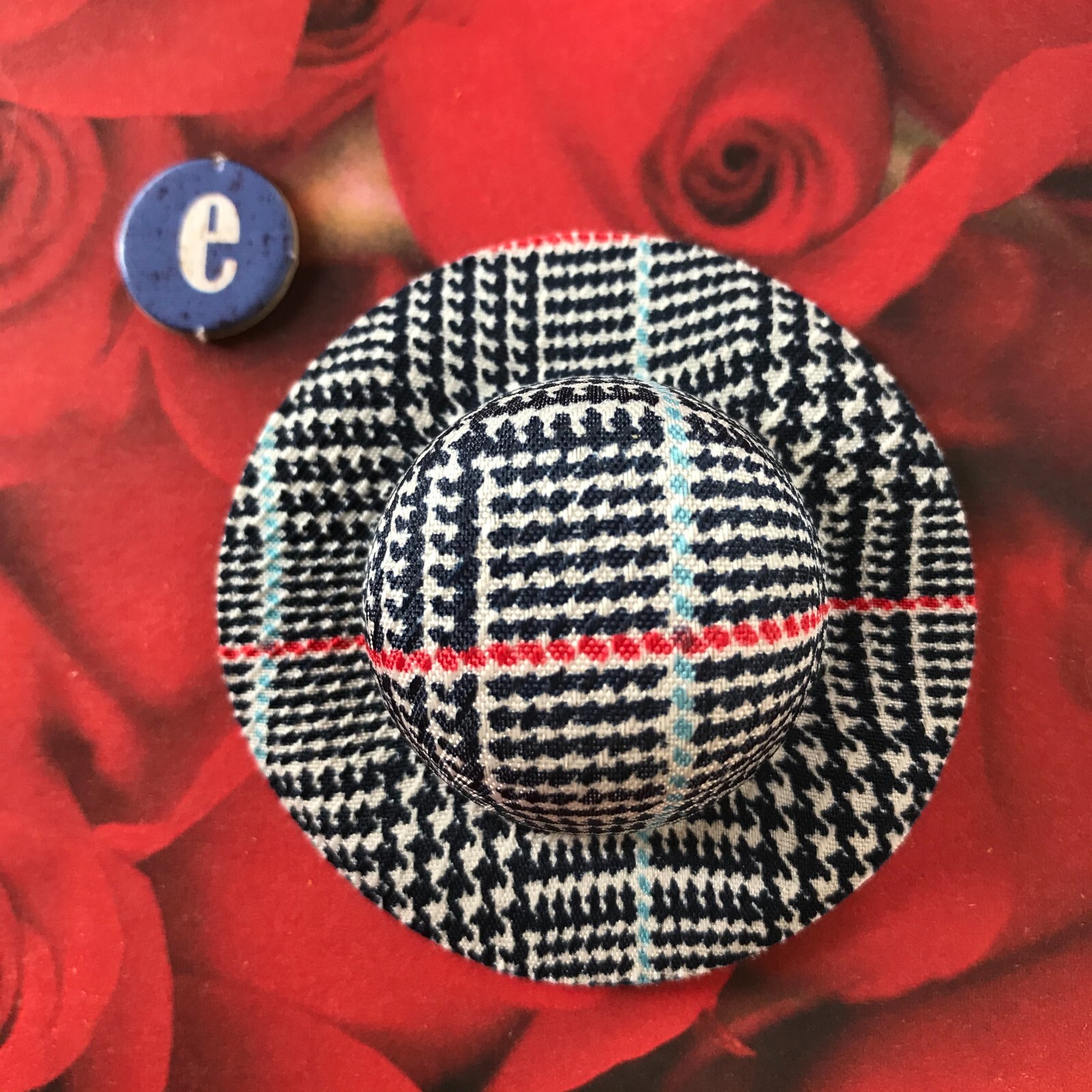 1/6 Doll patterned Hat (12-13 in dolls) -Fashion Royalty/IT dolls, Poppy, NuFace