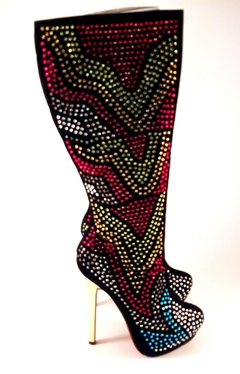 Mona Mia Sexy Black Knee-High Platform 