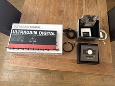 Universal Audio Apollo Twin + Behringer Ultragain Expander + UAD Software . Mint