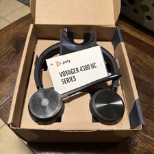 Poly Voyager 4320 UC Bluetooth Headset w/ Charging Dock V4320 8G110AA BRAND NEW