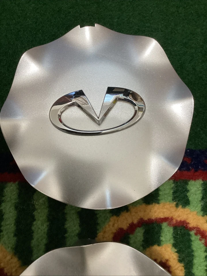 Infiniti M35 M45 2006 2007 18" tapa central 8 radios P#40315-Eh060 fabricante de equipos originales 1 pieza Foto 2 de 4