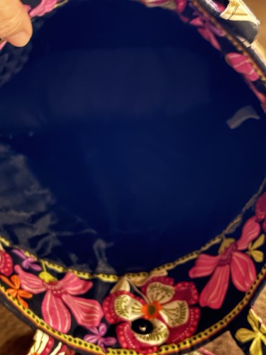 Borsa Vera Bradley viola nera floreale doppio manico - Foto 6 di 7
