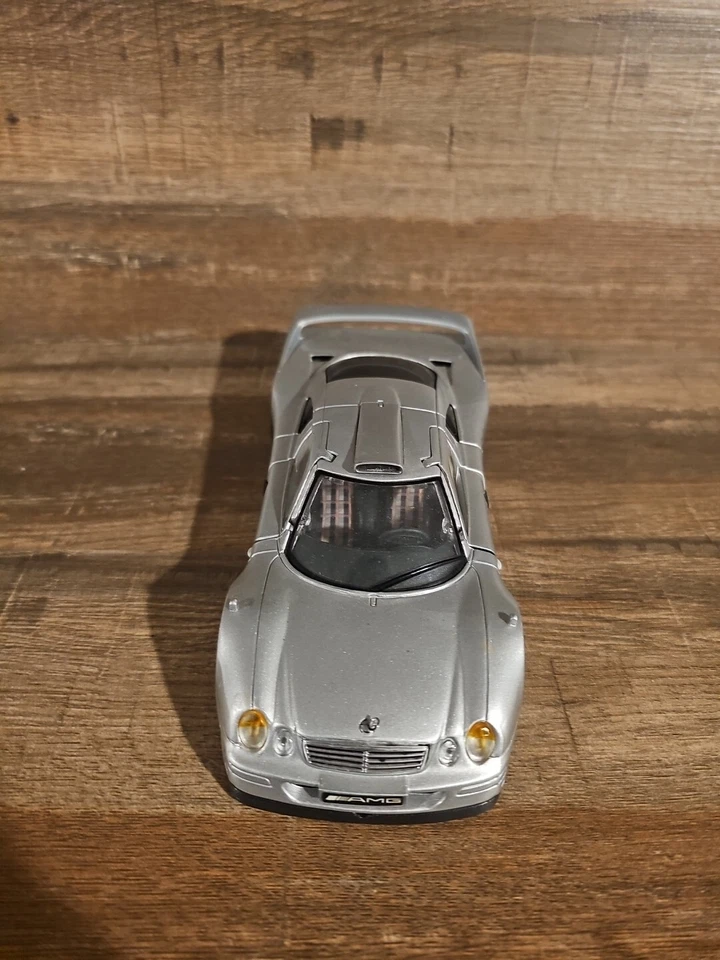 Maisto Assembly Line Mercedes CLK GTR Street Version 1:26 - Image 2 of 4