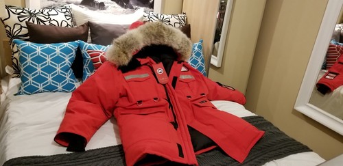 NEW RED LABEL "RED" CANADA GOOSE RESOLUTE MEN "MEDIUM" FITS LG-XL PARKA JACKET - Picture 7 of 12