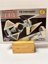 1/48 MPC ERTL Star Wars Return Of The Jedi Tie Interceptor Plastic Model Kit