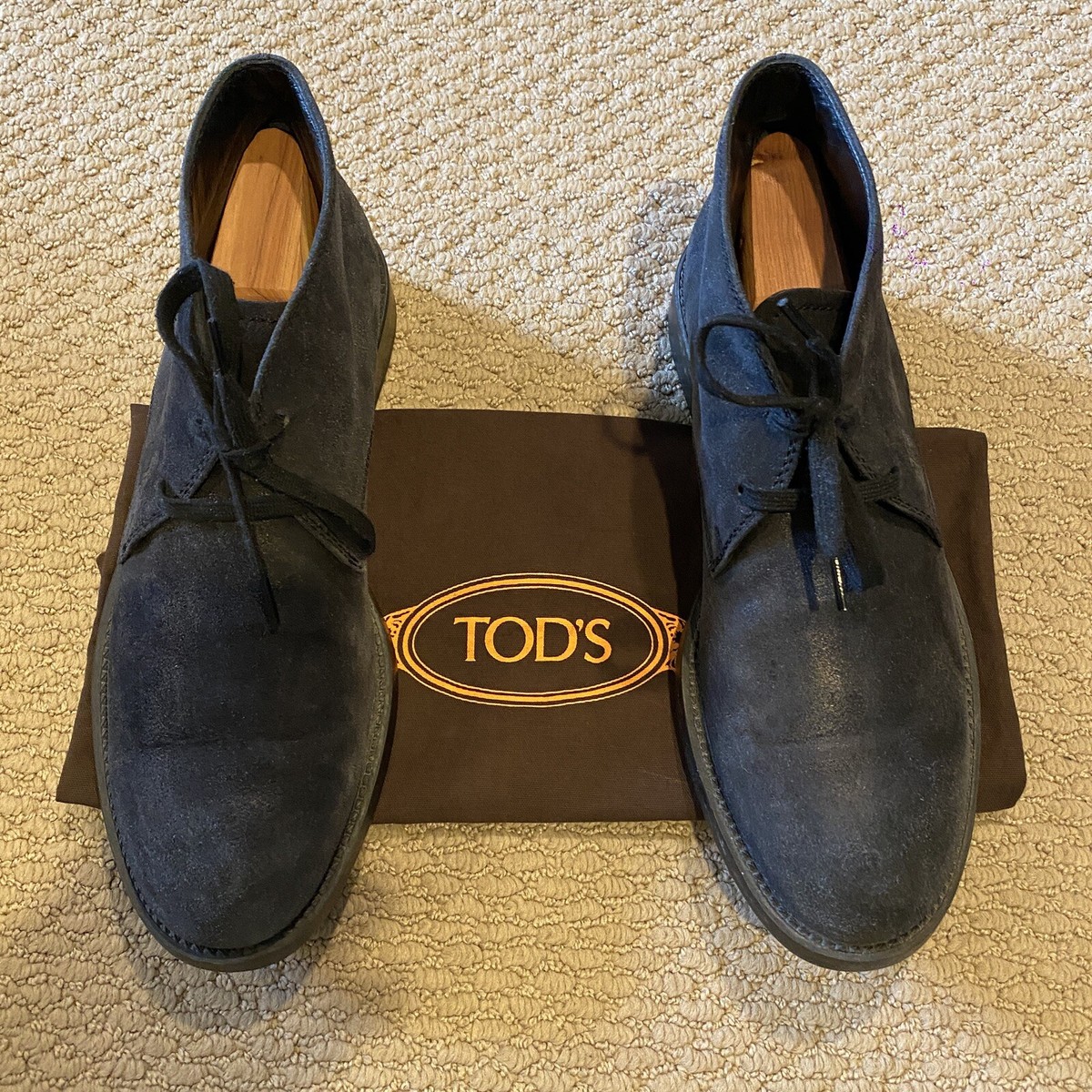 Tod\'s Navy Suede Chukka Boots Tod main image 2