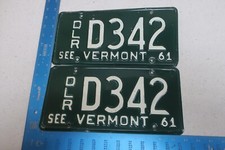 Vermont License Plate Tag 1961 61 VT Car Dealer Pair Set D342