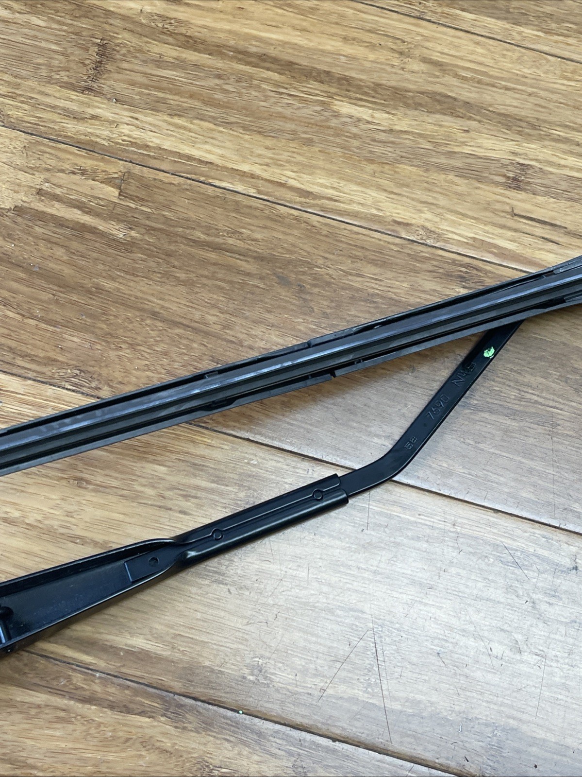 2017-2024 Ferrari Portofino Left Side Windshield Wiper Arm W/ Blade 80840800 OEM