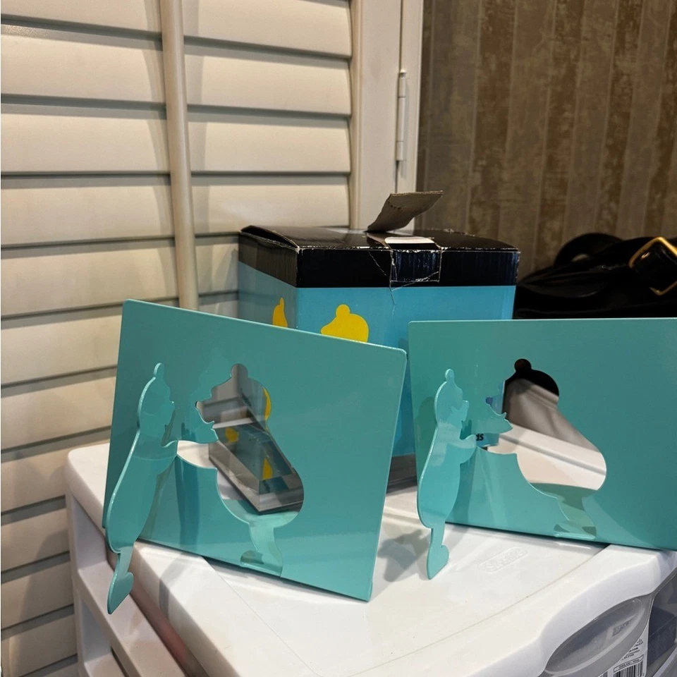 Sujetalibros Disney Teal Pooh Bear Foto 2 de 4