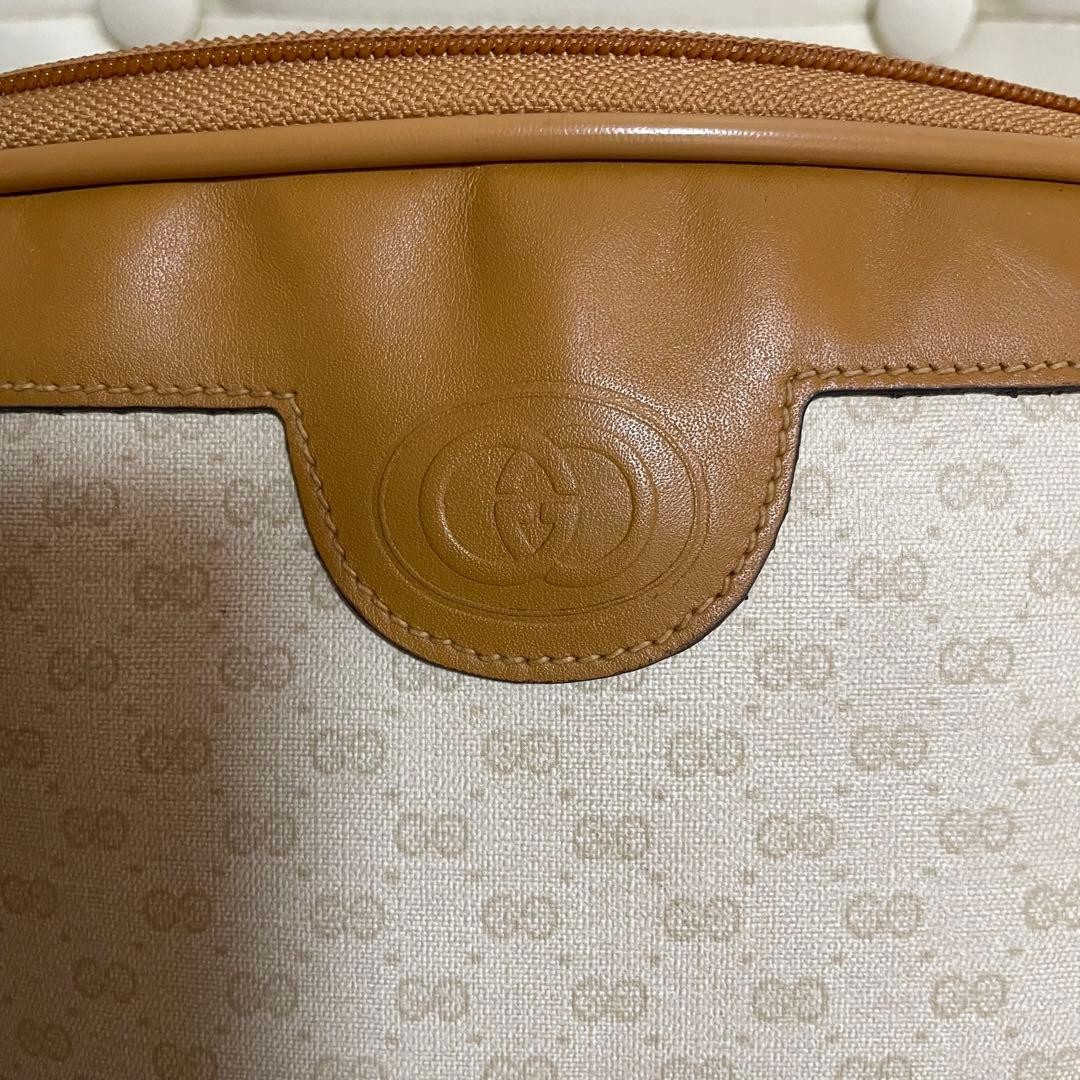 Authentic Excellent Condition Accessories Include… - image 15