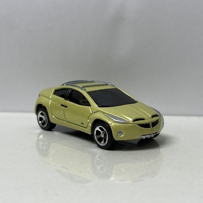 2001 01 Pontiac Rev Concept Collectible 1/64 Scale Diecast Diorama Model