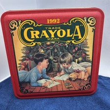 Vintage 1992 Crayola Crayons Christmas Tin With 64 Pack Of Crayons New