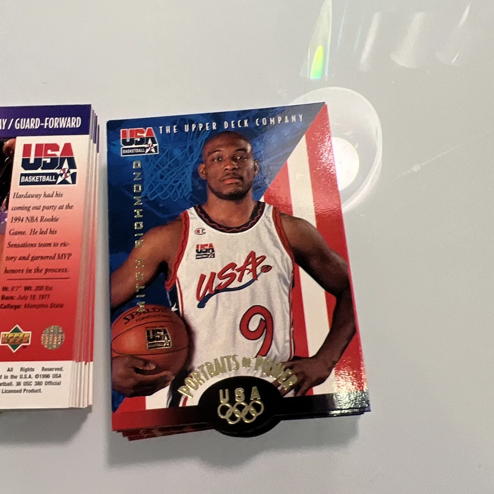 1996 Upper Deck USA Basketball Deluxe Gold Edition Die cut Set Tara Van Derveer - Image 3 of 4