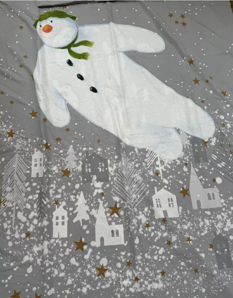 Raymond Briggs, The Snowman Junior Toddler Cot Bed Bedding. NEXT eBay