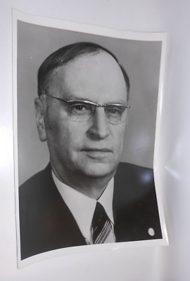 Hager Portrait Großes Portrait Foto 43 x 62 cm Kurt Hager DDR Poltiker Vintage Deko ...