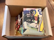 1994 Pinnacle Football Card Lot of 200+ Faulk RC Favre