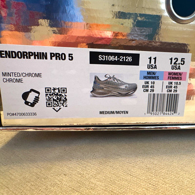 Saucony Endorphin Pro 5 Minted New York Chromium Running Shoes - Never Worn