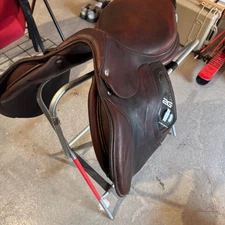 CWD 2G Full Calf Close Contact Jump Saddle 17” Seat Medium Tree Half Deep Seat