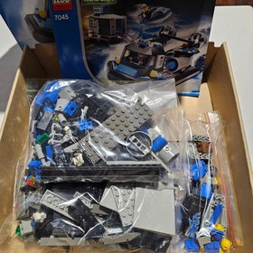 LEGO World City Harbor Set 7045 Hovercraft Hideout Boat 100% COMPLETE Gangster