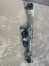Nissan Navara D40 Front Wiper Motor 28800EB300 2008