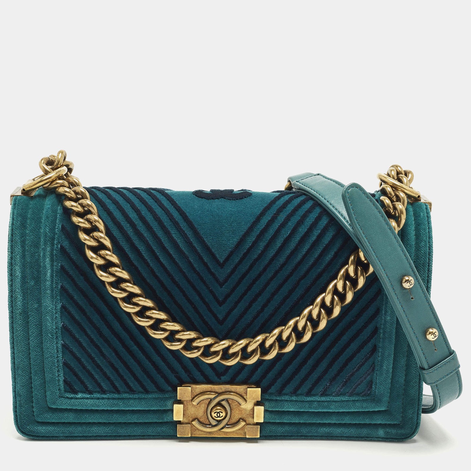 Chanel ParisCosmopolite Boy Flap Medium Green Chevron Velvet Bag