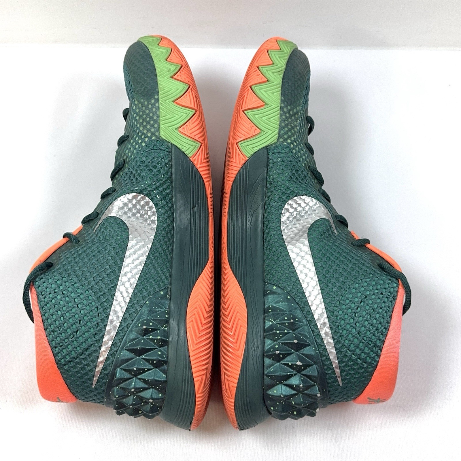 Nike Kyrie 1 Flytrap Emerald Green Basketball Sho… - image 6