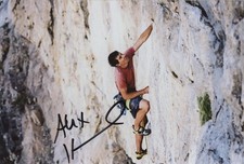 Alex Honnold- Signed Photo (Free Climb Taipei 101 Tower)